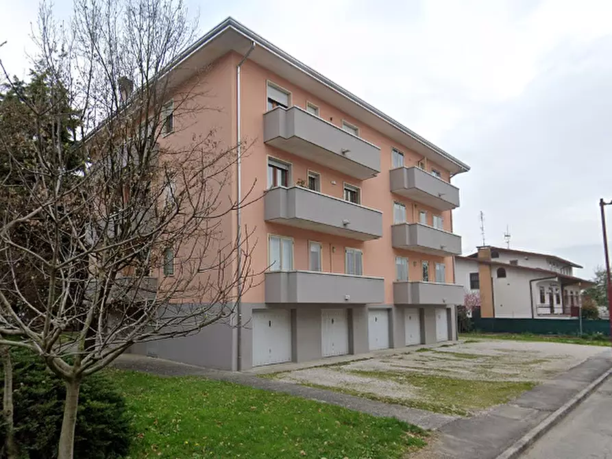 Immagine 11 di Appartamento in vendita  in Via Bragni  a Cadoneghe