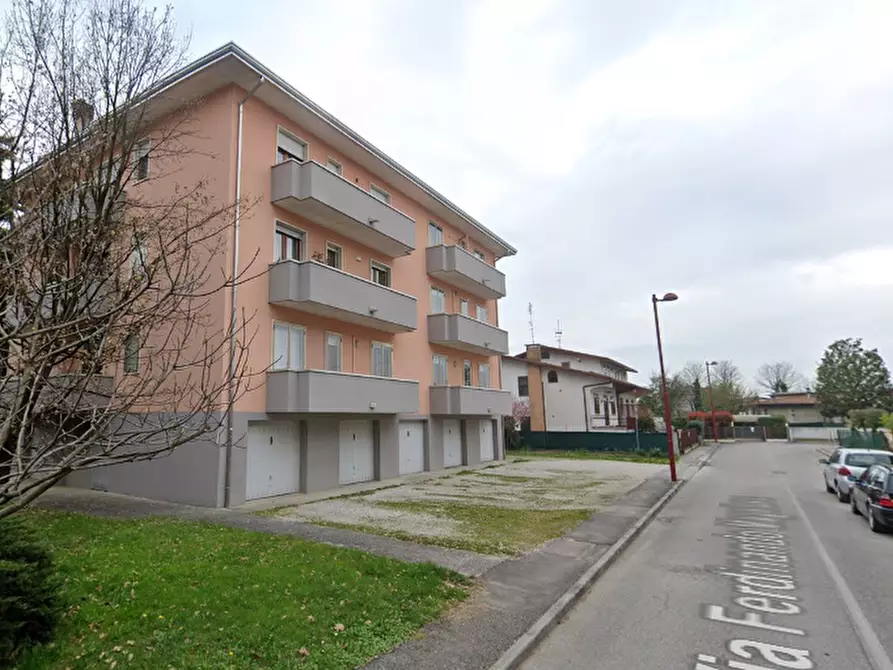 Immagine 12 di Appartamento in vendita  in Via Bragni  a Cadoneghe