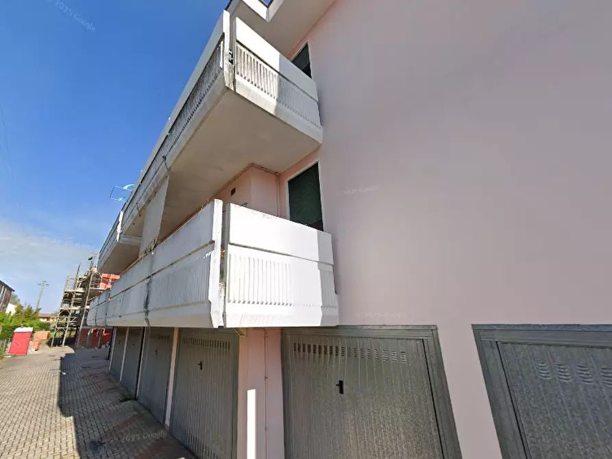 Immagine 18 di Appartamento in vendita  in Via G. Gozzi a Pontelongo