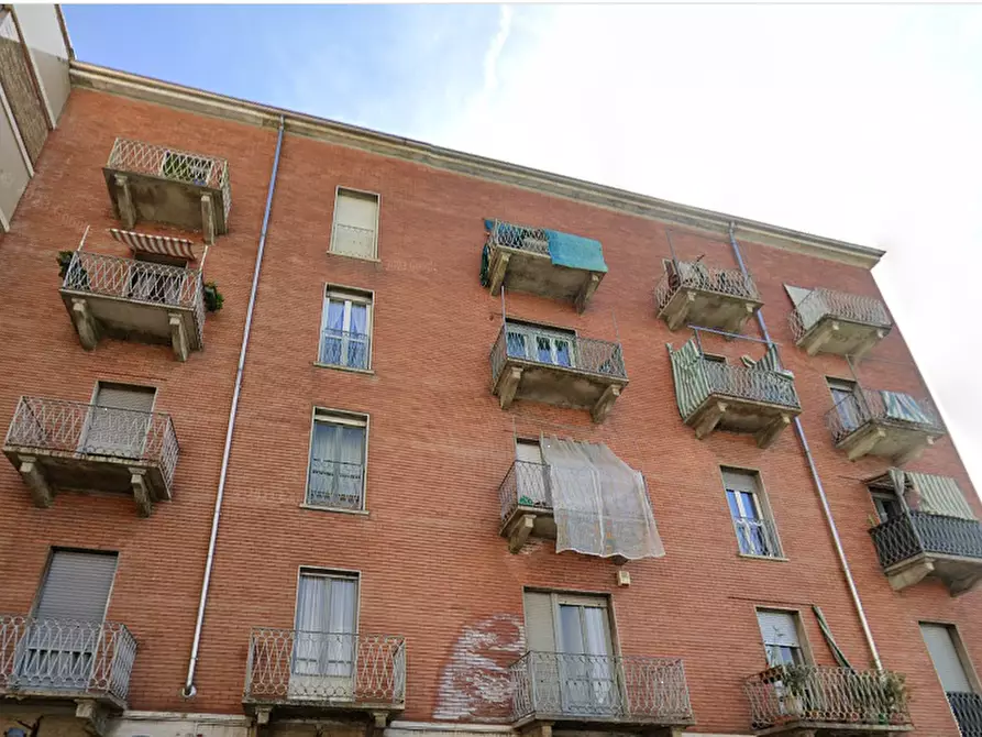Immagine 3 di Appartamento in vendita  in Piazza Crispi  a Torino