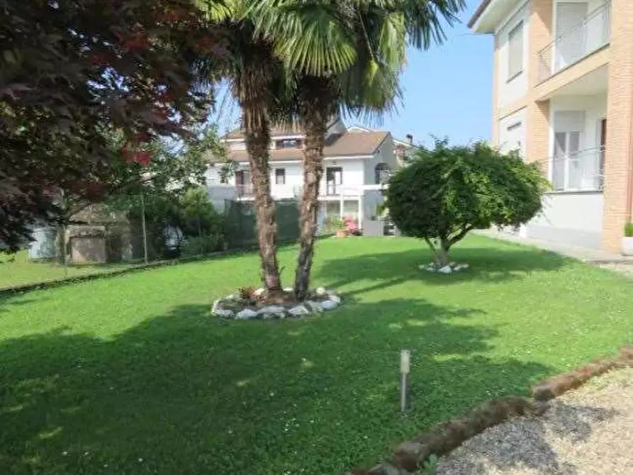 Immagine 5 di Villa in vendita  in Via Torino a Scalenghe