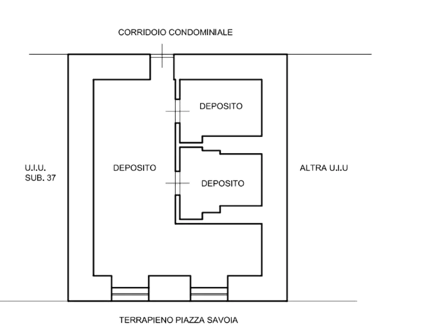 Immagine 20 di Negozio in vendita  in Piazza Savoia a Torino