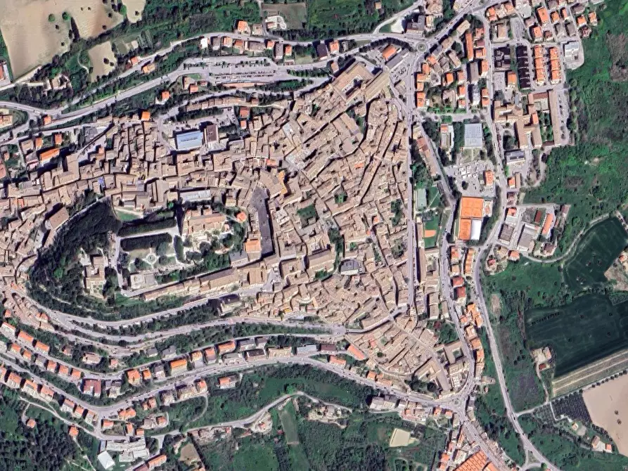 Immagine 5 di Ufficio in vendita  in Via Giovanni Battista di Crollalanza  a Fermo