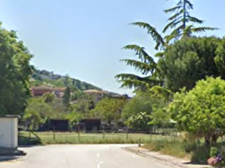 Immagine 12 di Laboratorio in vendita  in Via Lussu a Sant'elpidio A Mare