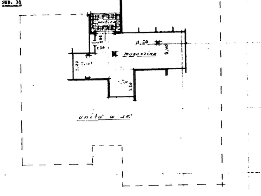 Immagine 4 di Magazzino in vendita  in Via Colotti  a Padova