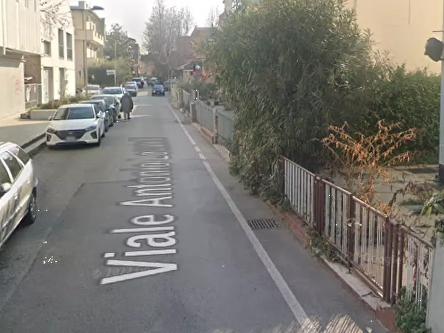 Immagine 8 di Hotel in vendita  in Viale Antonio Locatelli a Rimini