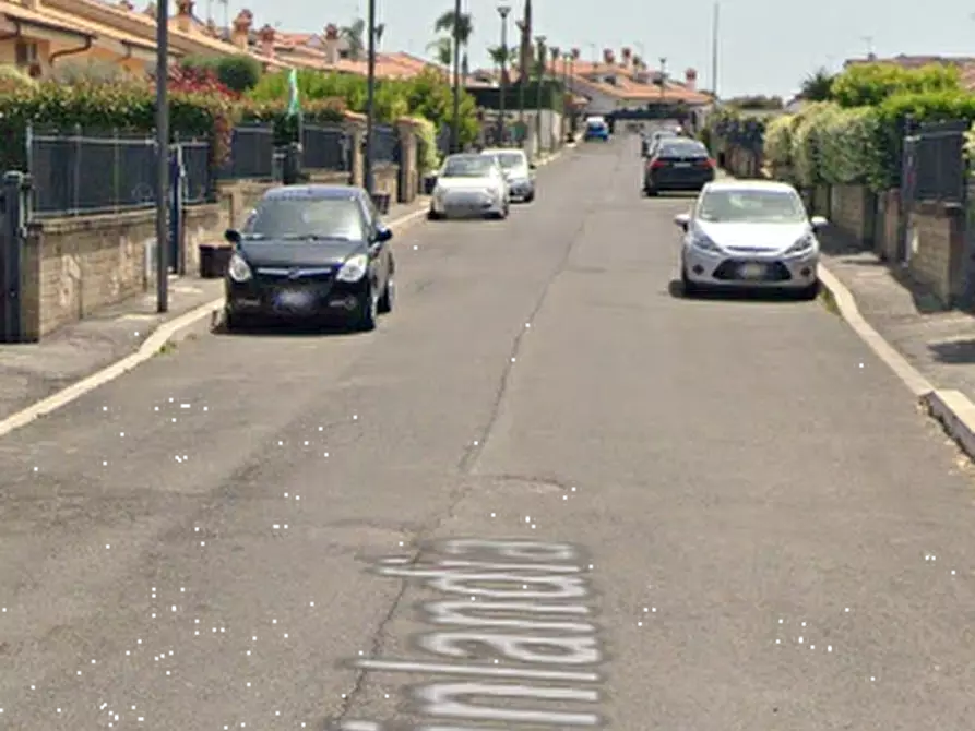 Immagine 11 di Villetta a schiera in vendita  in Via Finlandia a Albano Laziale