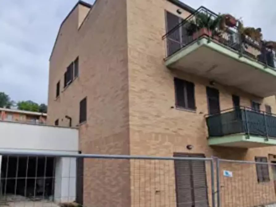 Immagine 3 di Appartamento in vendita  in Via Pietro Paolo Rubens a Fermo