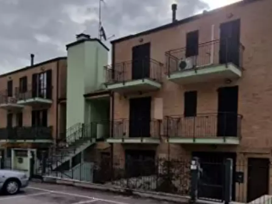 Immagine 4 di Appartamento in vendita  in Via Pietro Paolo Rubens a Fermo