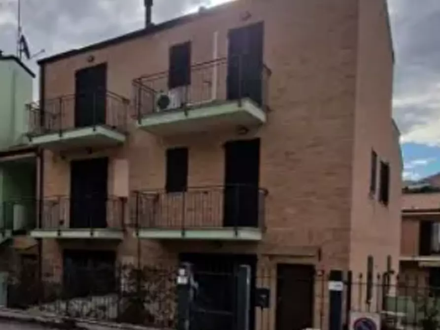 Immagine 5 di Appartamento in vendita  in Via Pietro Paolo Rubens a Fermo