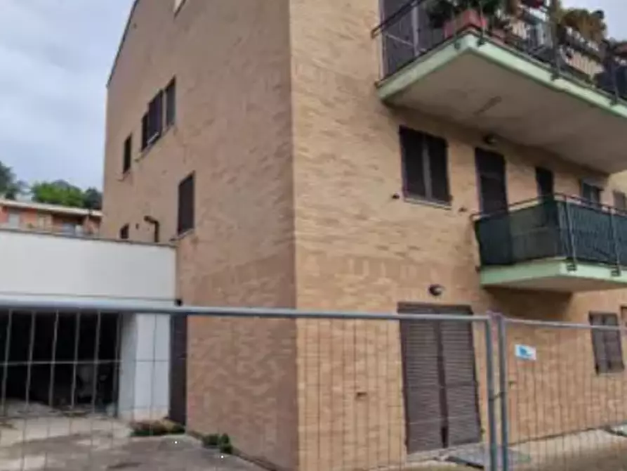Immagine 8 di Appartamento in vendita  in Via Pietro Paolo Rubens a Fermo