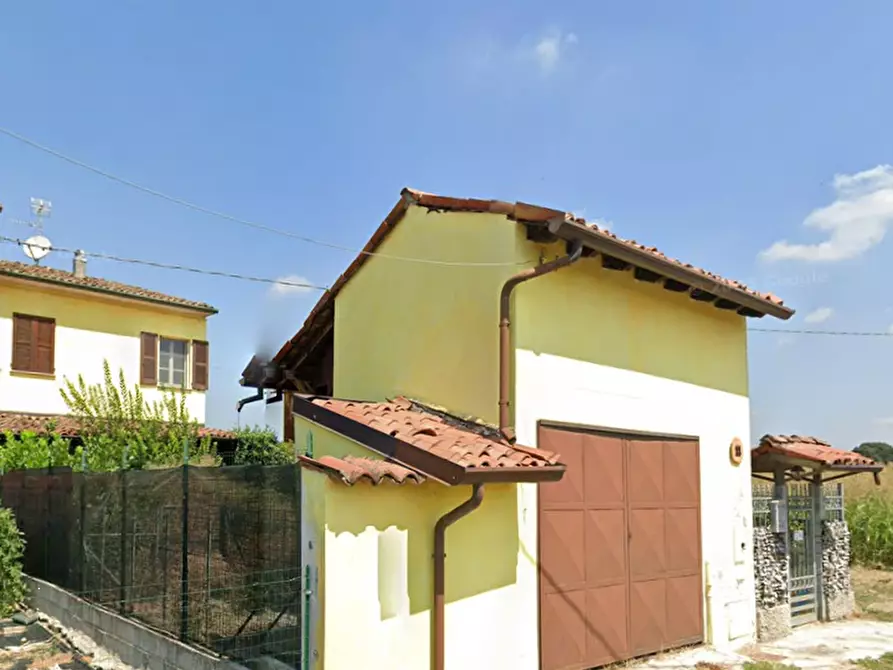 Immagine 1 di Porzione di casa in vendita  in Via Greppo a Monticelli D'ongina