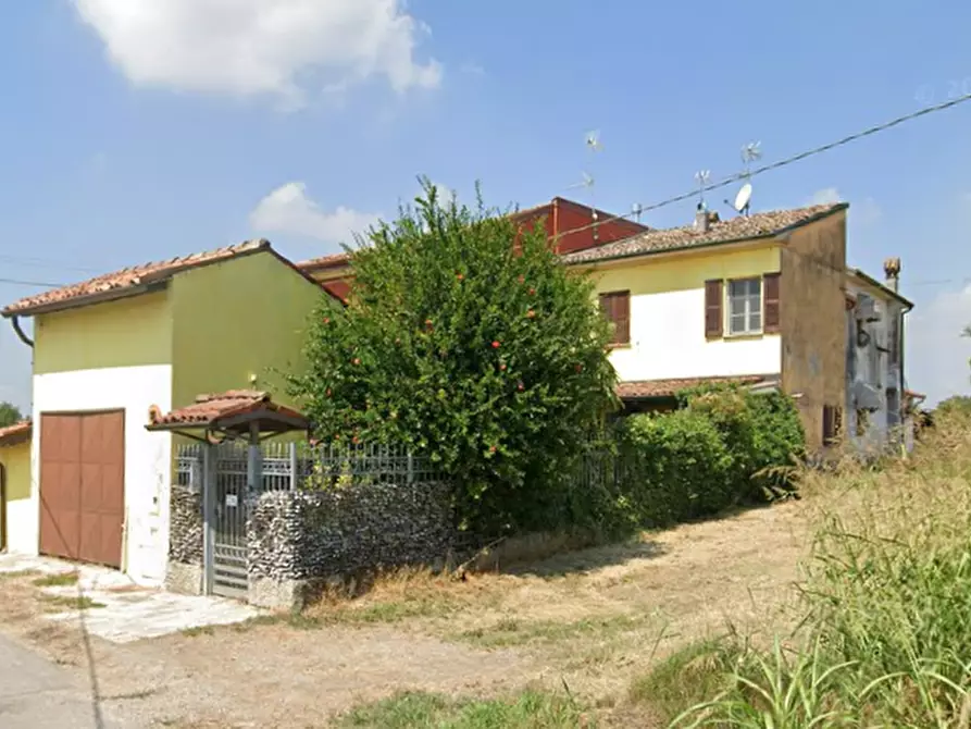 Immagine 9 di Porzione di casa in vendita  in Via Greppo a Monticelli D'ongina