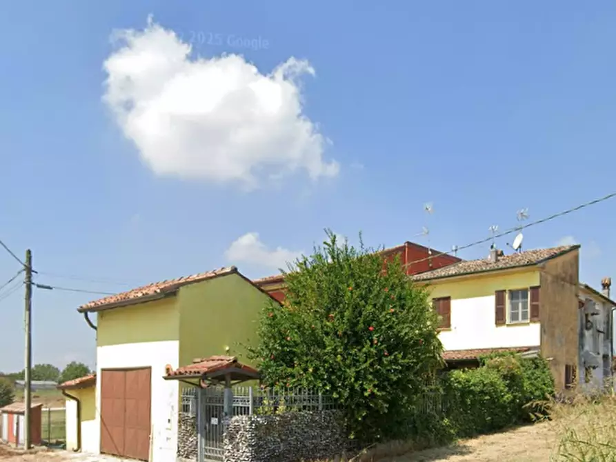 Immagine 11 di Porzione di casa in vendita  in Via Greppo a Monticelli D'ongina