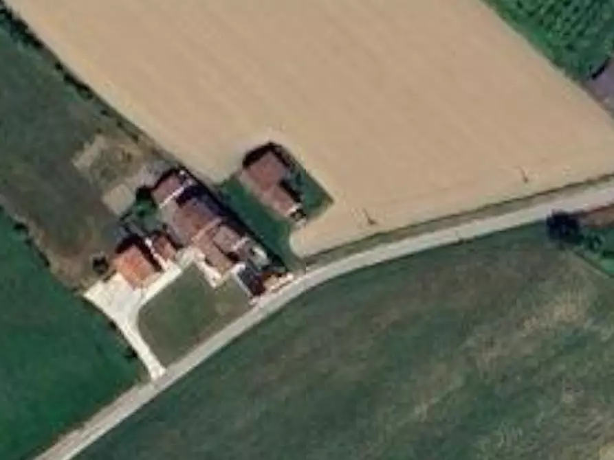 Immagine 19 di Porzione di casa in vendita  in Via Greppo a Monticelli D'ongina