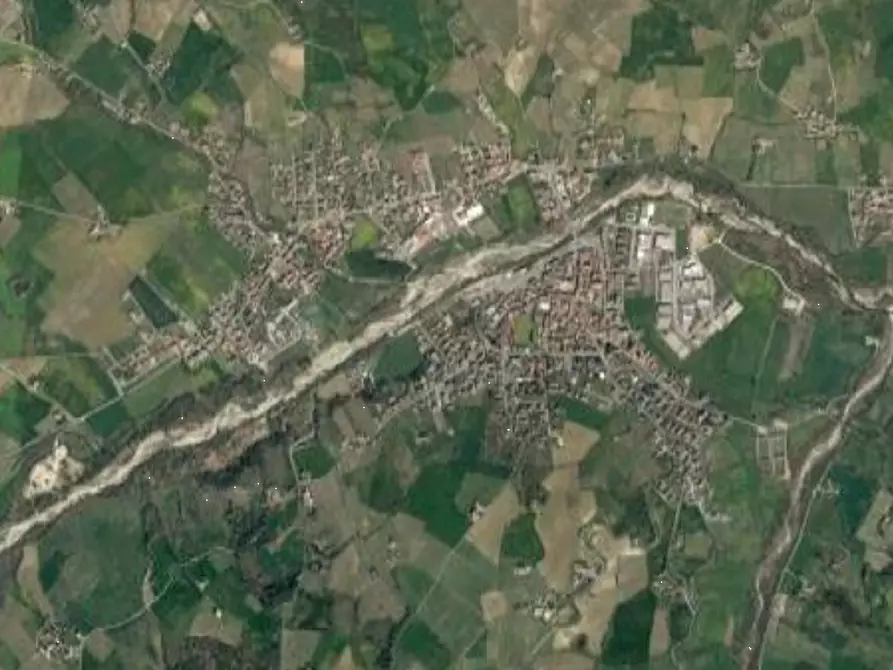 Immagine 15 di Terreno agricolo in vendita  in Località Case Varesi a Pianello Val Tidone