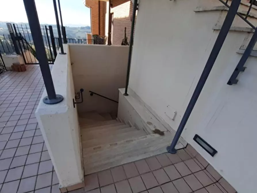 Immagine 4 di Appartamento in vendita  in Via Lauretana a Fermo