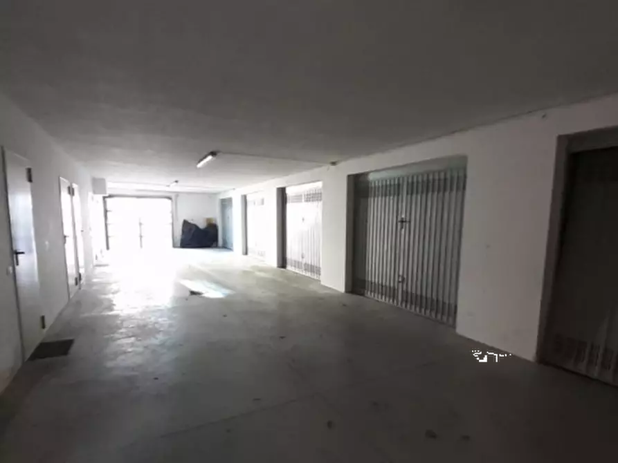 Immagine 11 di Appartamento in vendita  in Via Lauretana a Fermo