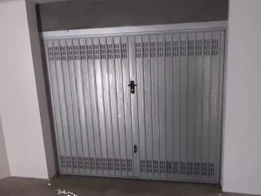 Immagine 12 di Appartamento in vendita  in Via Lauretana a Fermo