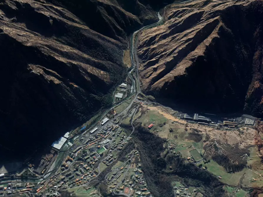 Immagine 15 di Appartamento in vendita  in via Guglielmo Marconi a Ponte Nossa