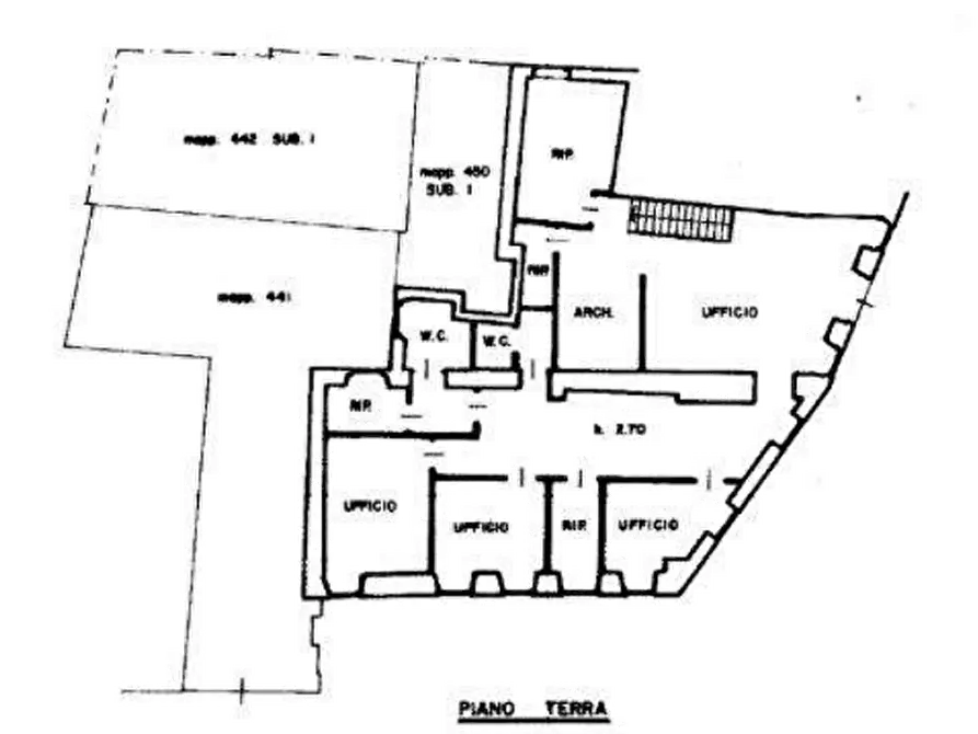 Immagine 9 di Ufficio in vendita  in Via Giosuè Carducci a Desenzano Del Garda