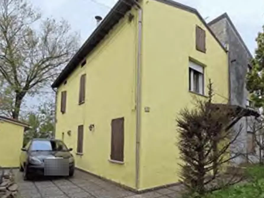 Immagine 2 di Casa indipendente in vendita  in Via Zecchiere a Guastalla