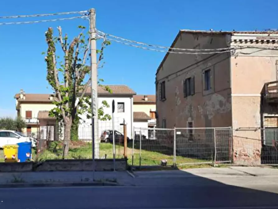 Immagine 4 di Negozio in vendita  in Via Lughese a Forli'