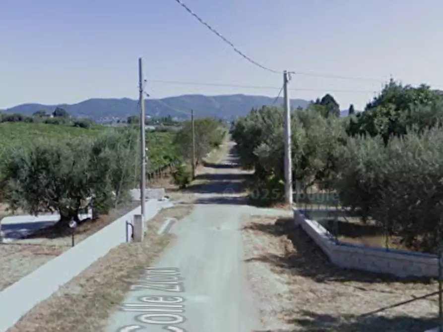 Immagine 22 di Casa indipendente in vendita  in Via Appia Antica a Velletri