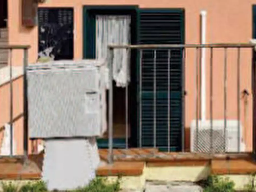 Immagine 7 di Appartamento in vendita  in Via XXV Aprile  a San Costanzo