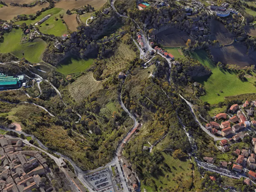 Immagine 6 di Negozio in vendita  in Via Nazionale a Urbino