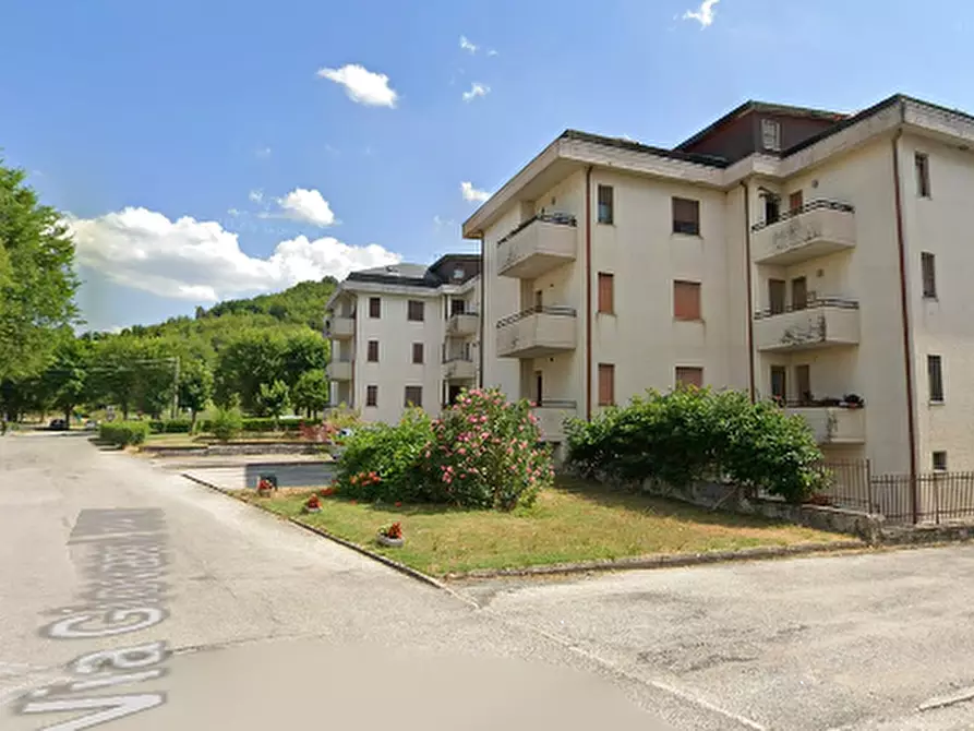 Immagine 7 di Appartamento in vendita  in Via Papa Giovanni a Frontone