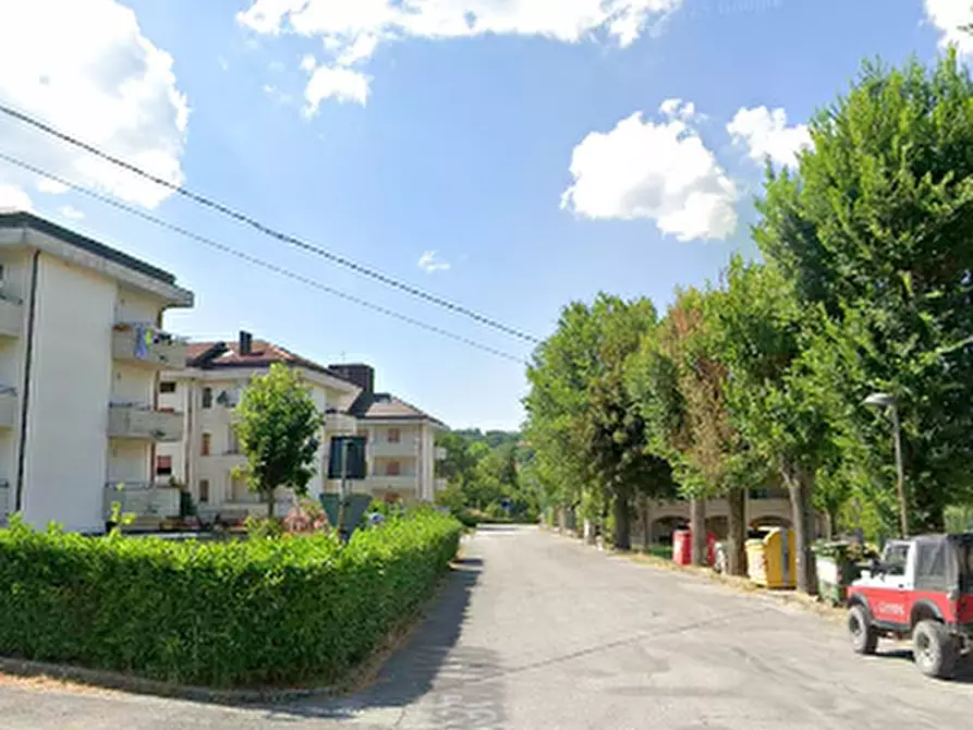 Immagine 10 di Appartamento in vendita  in Via Papa Giovanni a Frontone