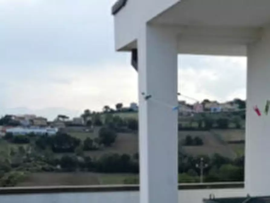 Immagine 8 di Stabile in vendita  in Via G. Moschini  a Sant'elpidio A Mare