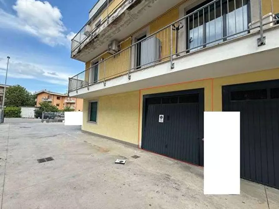 Immagine 6 di Appartamento in vendita  in Via Gran Sasso a Castel Goffredo