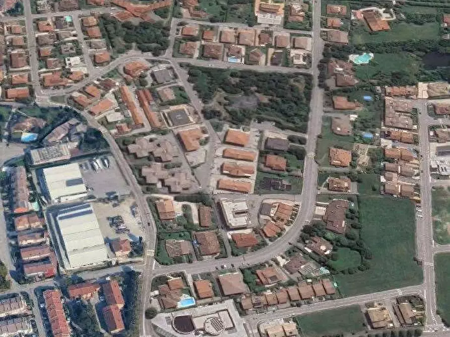 Immagine 17 di Appartamento in vendita  in Via Gran Sasso a Castel Goffredo