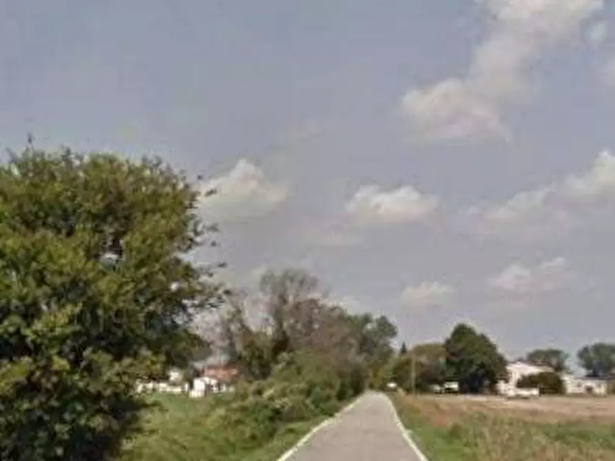 Immagine 13 di Terreno agricolo in vendita  in Via Boscarello a Quistello