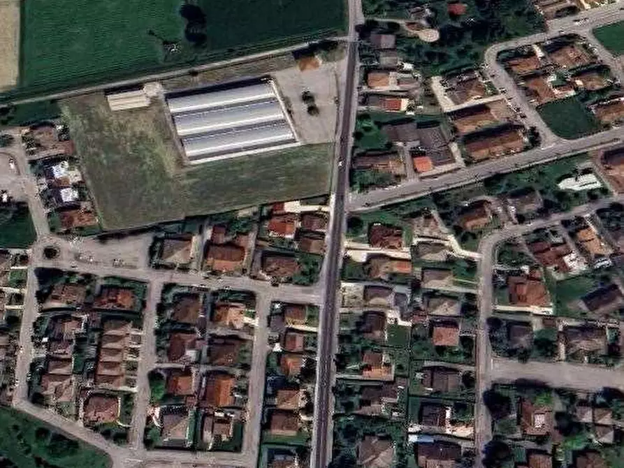 Immagine 10 di Appartamento in vendita  in Via Defedndi Semeghini a Mantova