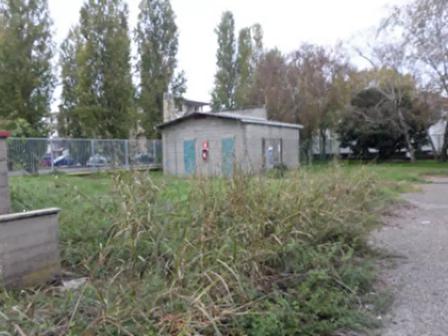 Immagine 10 di Terreno edificabile in vendita  in Via Isonzo a Lacchiarella