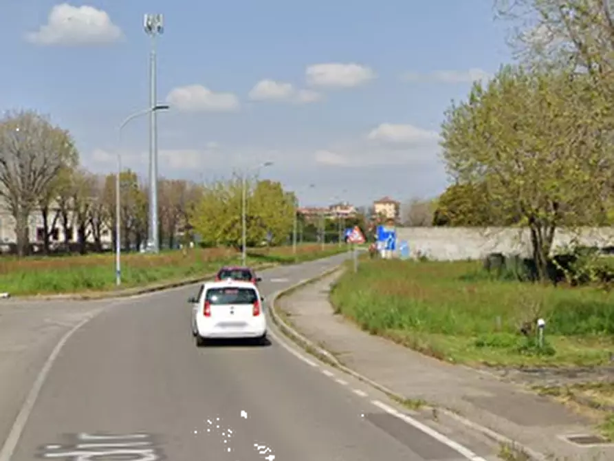 Immagine 5 di Laboratorio in vendita  in Via Milano a Bussero