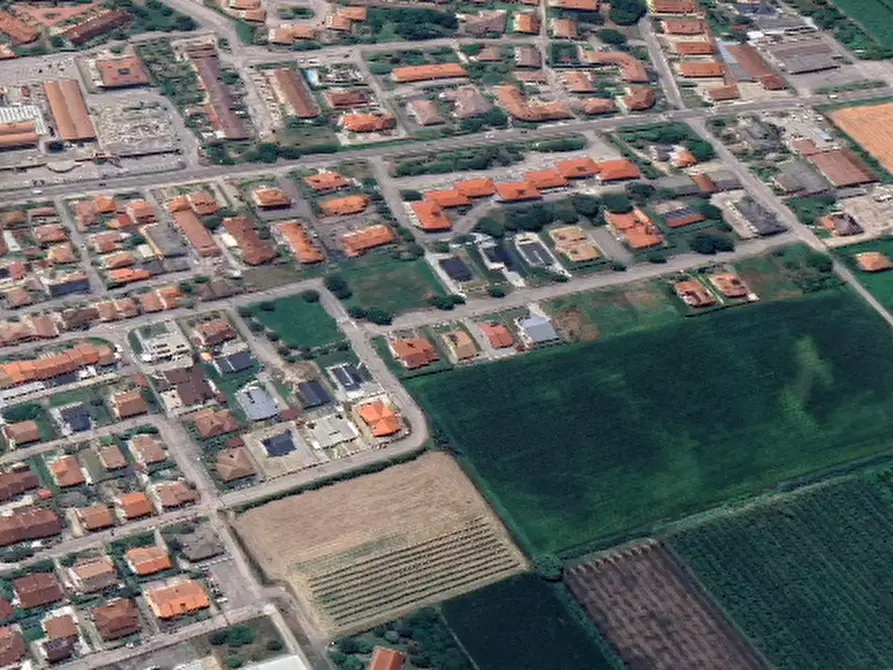 Immagine 10 di Negozio in vendita  in Via Lorenzo Canozio  a Lendinara