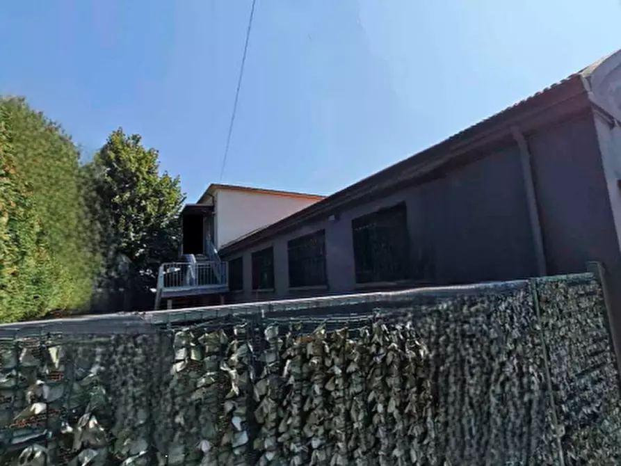 Immagine 5 di Porzione di casa in vendita  in Via Camatte a Castelmassa