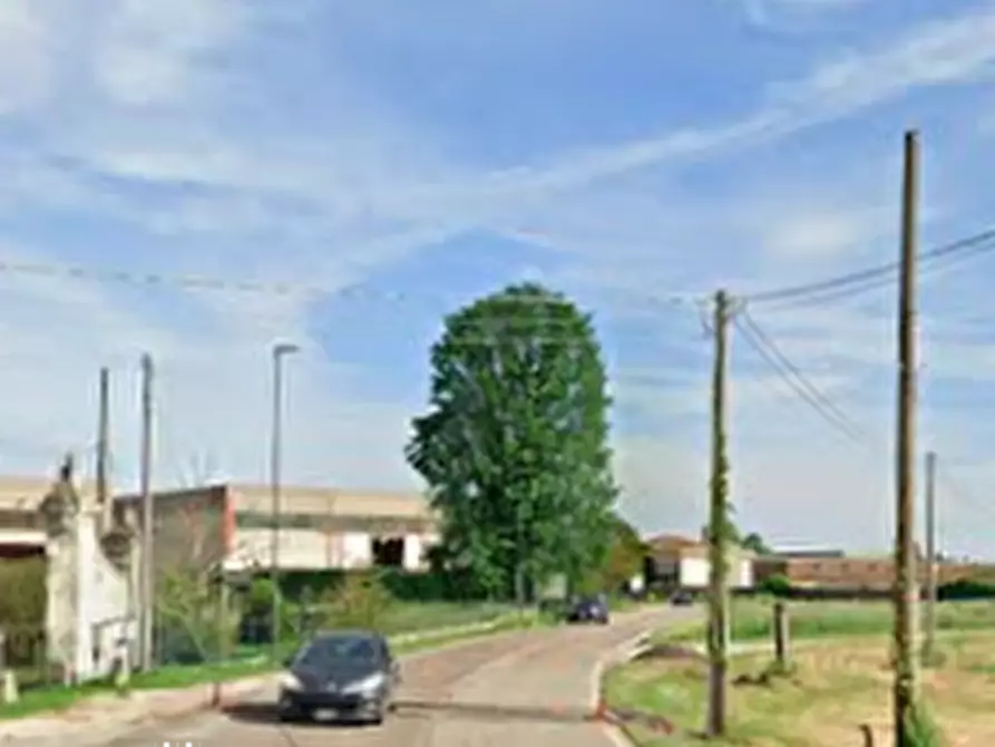 Immagine 18 di Porzione di casa in vendita  in Via Camatte a Castelmassa