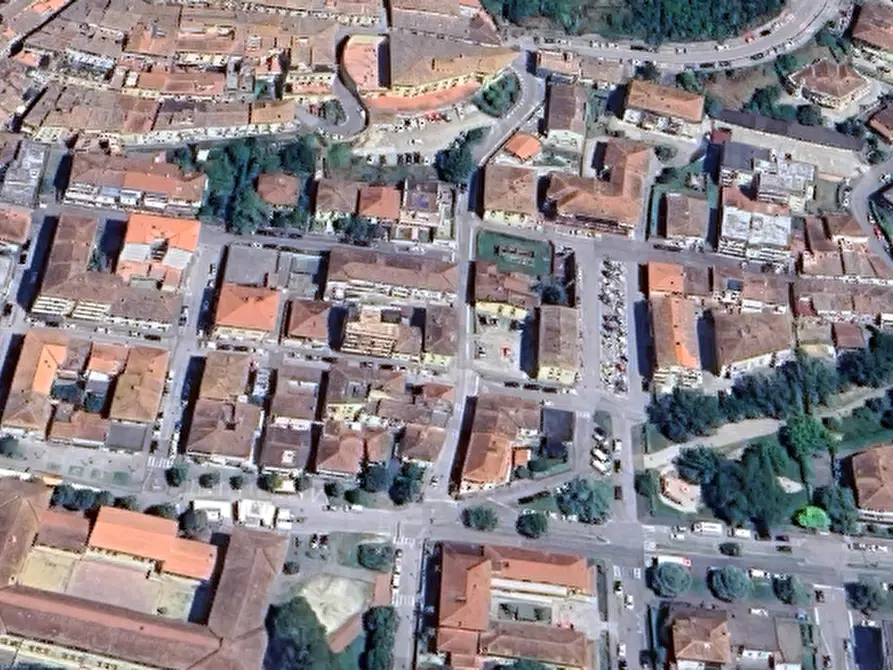 Immagine 18 di Appartamento in vendita  in Via Franciosini  a Castelfiorentino