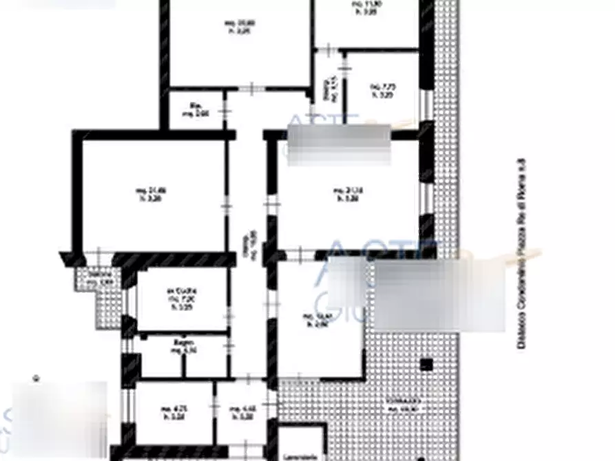 Immagine 27 di Appartamento in vendita  in Via Albalonga a Roma