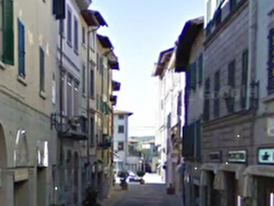 Immagine 14 di Ufficio in vendita  in Via Garibaldi  a Castelfiorentino