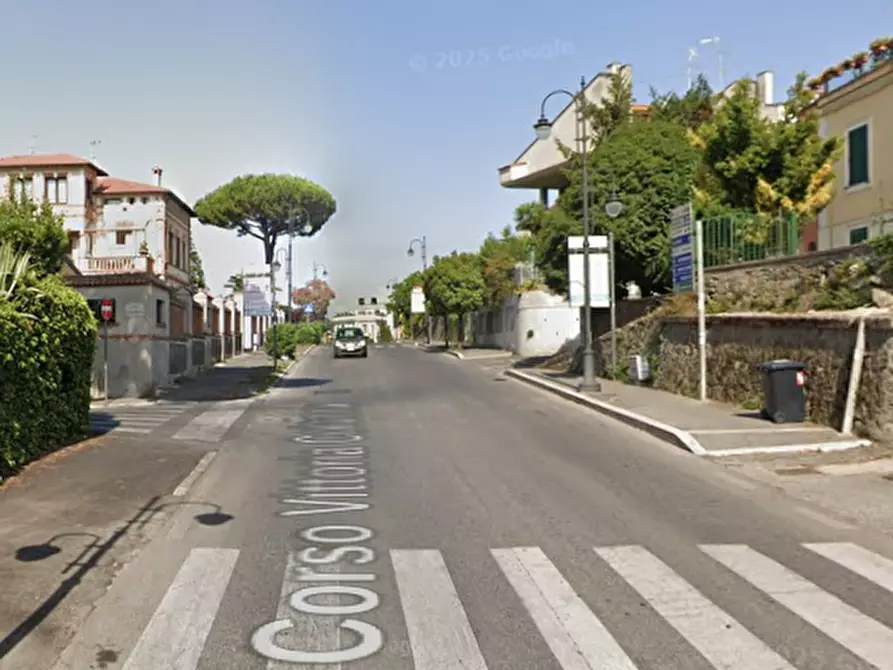 Immagine 20 di Villa in vendita  in Corso Vittoria Colonna a Marino