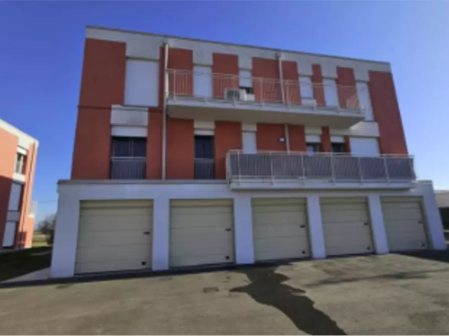 Immagine 1 di Appartamento in vendita  in Via Eleonora Duse a San Felice Sul Panaro