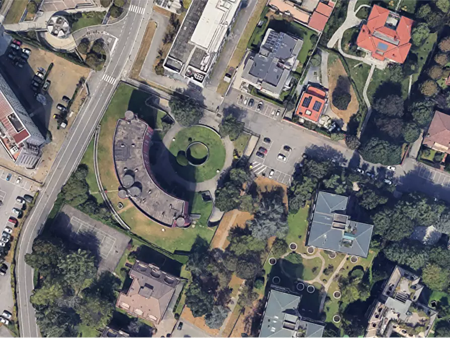 Immagine 6 di Posto auto in vendita  in Via Alcide De Gasperi a Vedano Al Lambro