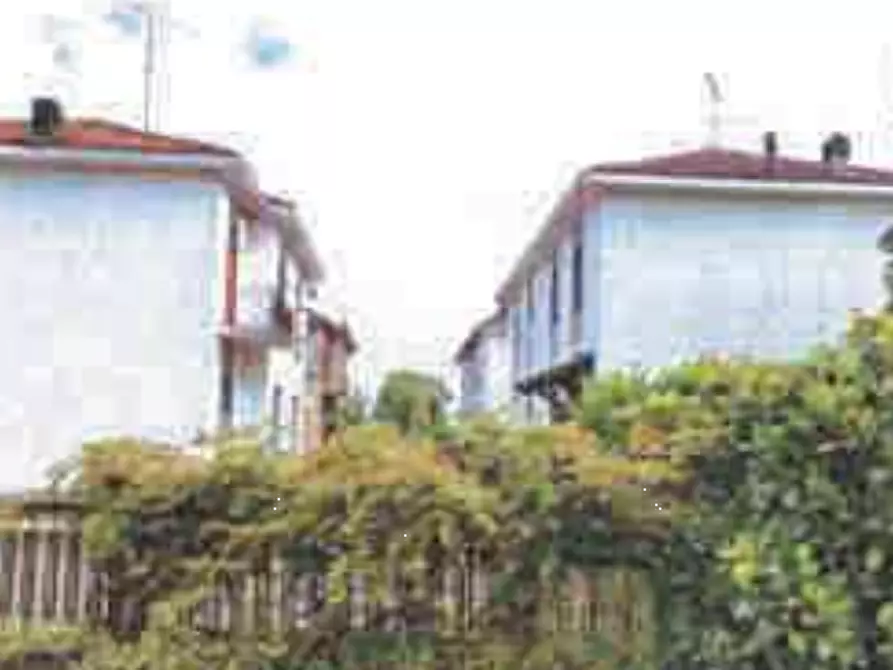 Immagine 4 di Appartamento in vendita  in Strada dei Ronchi a Vigevano