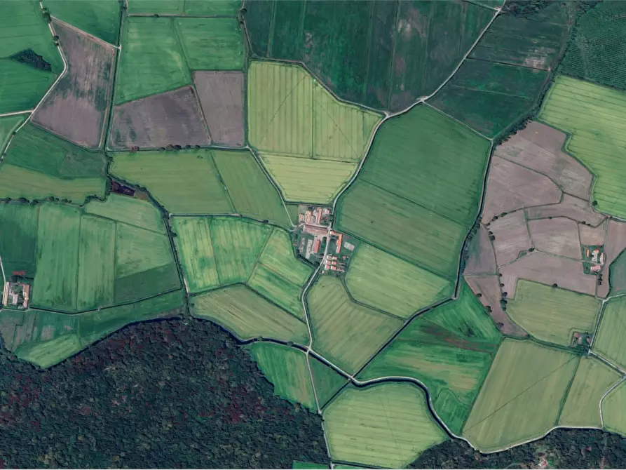 Immagine 15 di Appartamento in vendita  in Strada dei Ronchi a Vigevano